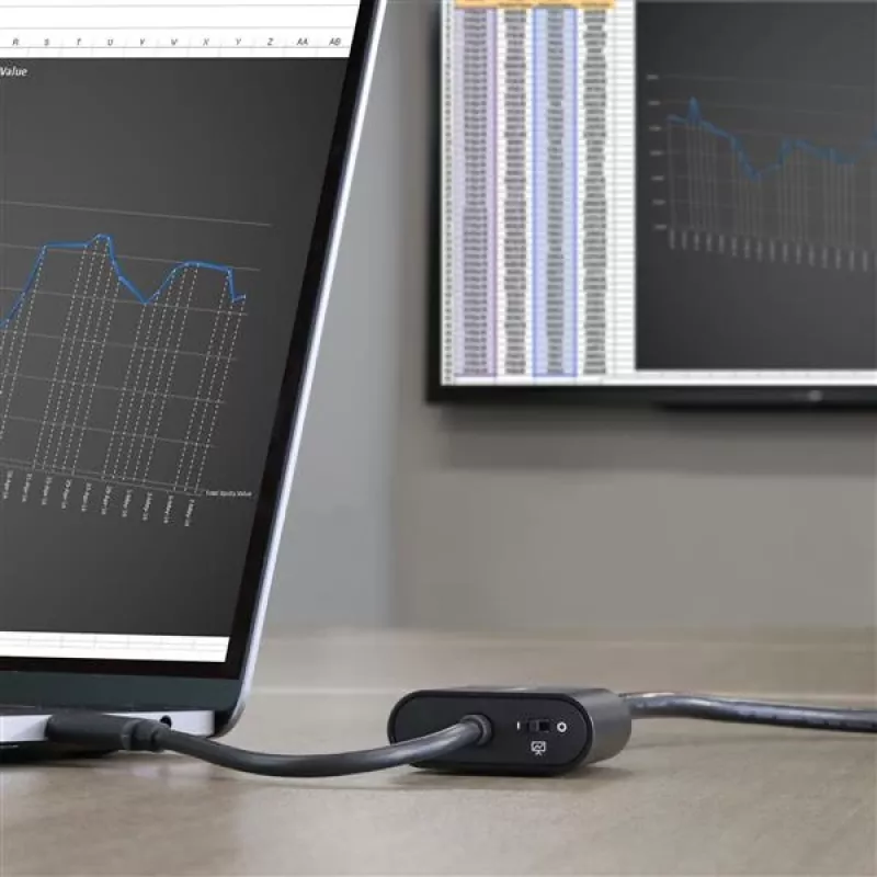 StarTech.com USB-C uz VGA adapteris - ar prezentācijas režīma slēdzi - 1920x1200