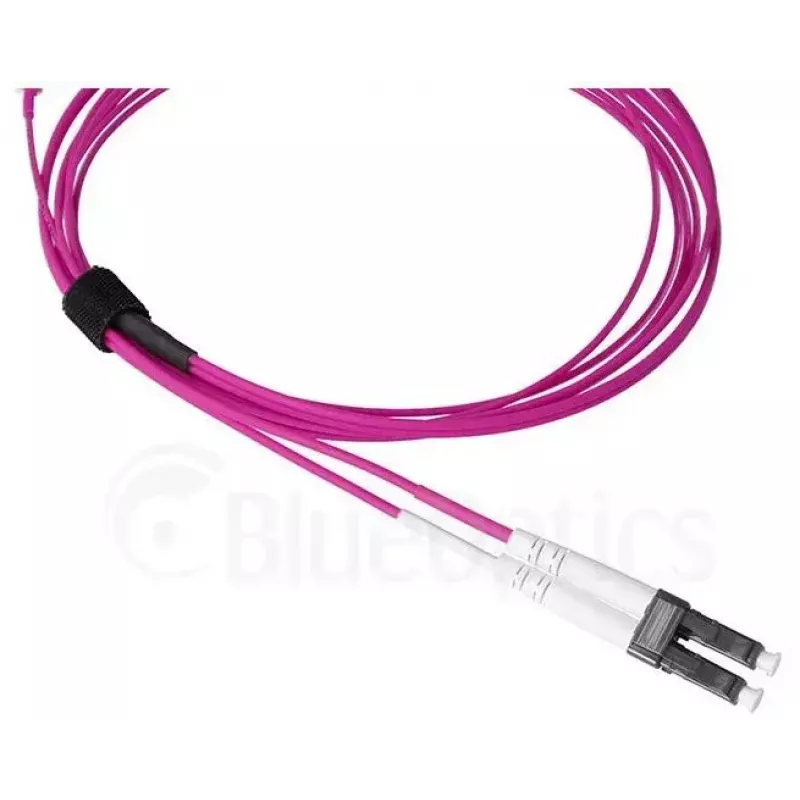 Optiskās šķiedras kabelis BlueOptics SFP9231FU2MK MDC LC OM4 2 m fuksīna