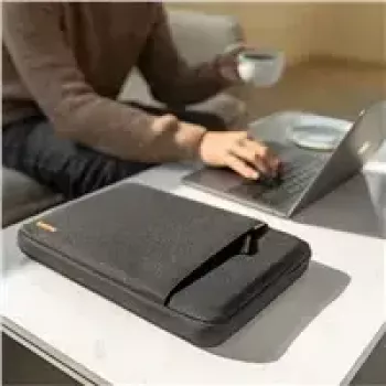 Aizsargapvalks tomtoc TOM-A13-E01D, piemērots 15–16 collu MacBook Pro un MacBook Air modelim, melns
