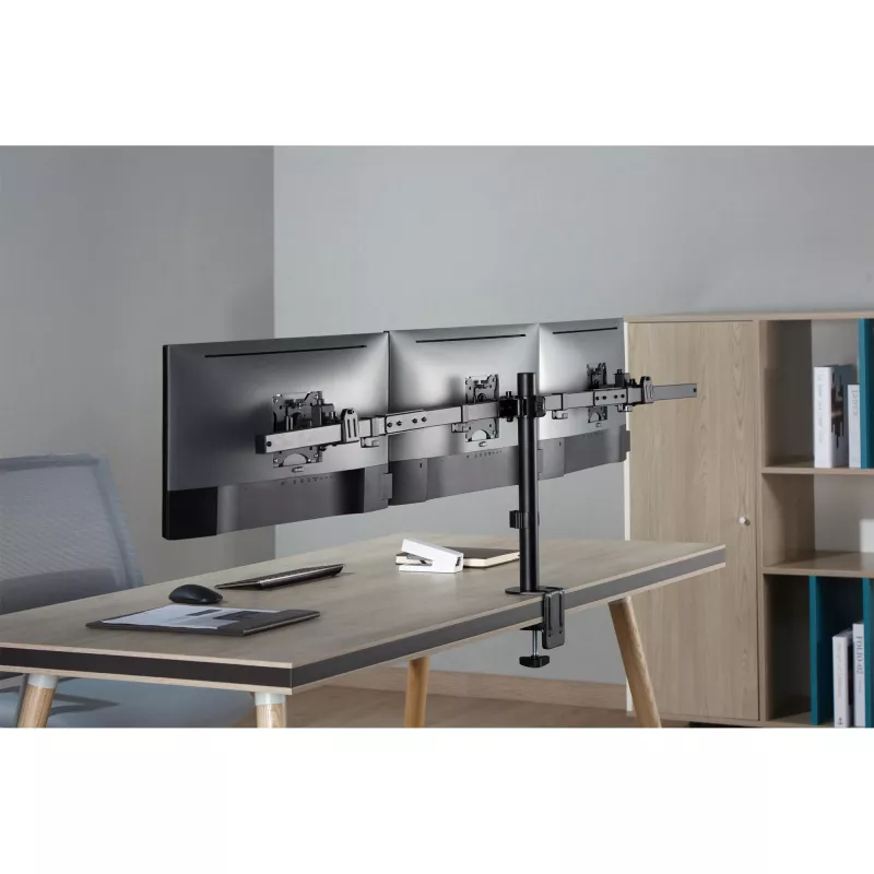 InLine galda kronšteins 3 TV / LED / TFT displejiem līdz 81 cm 32 collām, maks. 7 kg