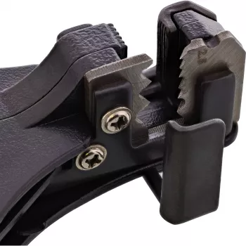 InLine saules kabeļu noņēmējs 94101 — 2,5/4,0/6,0 mm², 75×180×35 mm, melns/sarkans