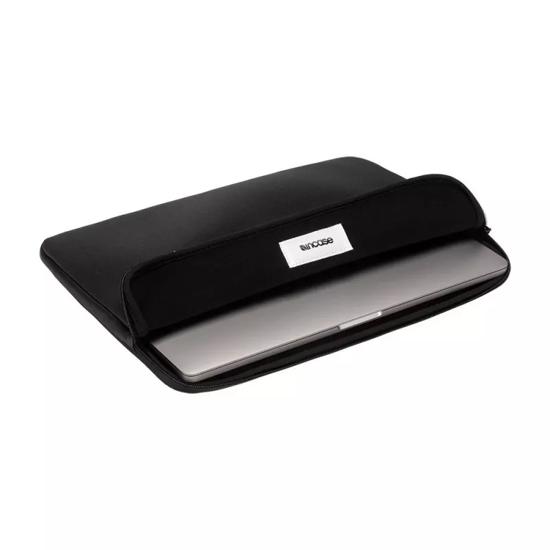 Incase Classic 38,1 cm (15 collu) uzmavas futrālis melns