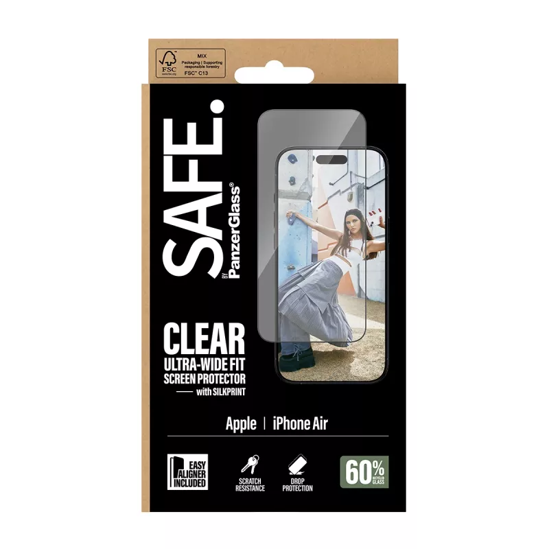 Ekrāna aizsargs PanzerGlass SAFE, paredzēts iPhone 17 Ultra‑Wide Fit ar melnu rāmi