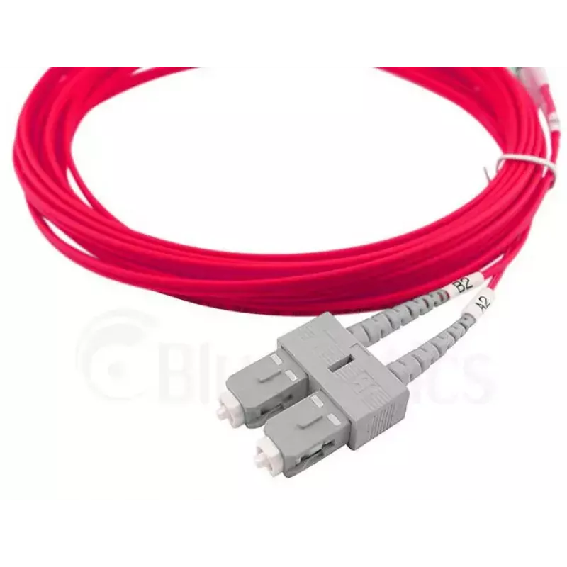 Optiskās šķiedras kabelis BlueOptics SFP3233FU0.5MK SC ST OM4 0,5 m fuksīna