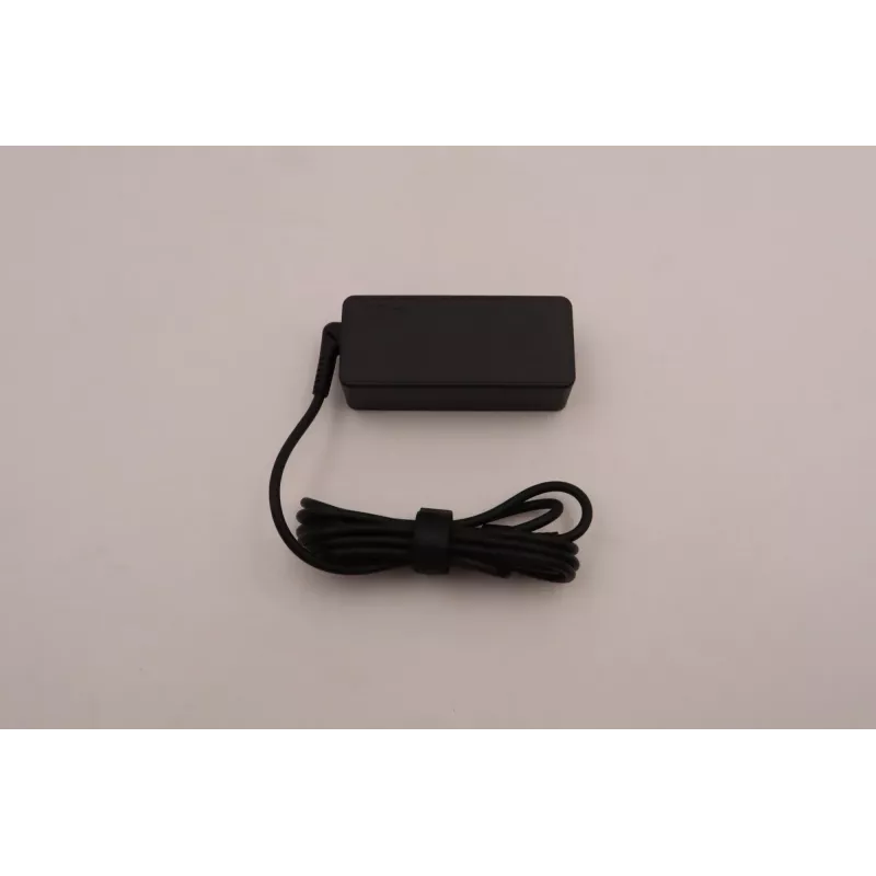 Maiņstrāvas adapteris Lenovo 45W USB-C 5A10W86249 — 45 W USB-C barošanas avots klēpjdatoriem un ierīcēm