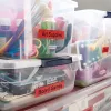 DYMO autentiskās D1 uzlīmes | 24 mm x 7 m rullis | melna druka uz sarkana | pašlīmējošas uzlīmes LabelManager uzlīmju printeriem