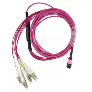 BlueOptics CBL-MPO12-4LC-OM4-10M InfiniBand optiskās šķiedras kabelis 10m MPO/UPC 4x LC Duplex/UPC