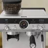 Espresso automāts KRUPS XP801T pusautomātiskais ar iebūvētu dzirnaviņu, 3 L ūdens tvertne, 2 krūzīšu padeve, melns/nerūsējošais tērauds