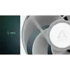 140 mm ventilators Arctic Freezer P14 Pro Reverse A-RGB (balts) — 166,5 m³/h, 5,1 mmH₂O, FDB, PWM, kabeļa sadalītājs