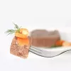 Mitrā kaķu barība animonda Vom Feinsten Mature Salmon 100 g — pieaugušiem, paplāte, bez lipekļa un sojas