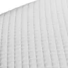 Ortopēdiskais kakla spilvens ActionMed CERVICAL MED PILLOW PO100AM — putu pildījums, 550×360×120 mm, mazgājams pārvalks, balts