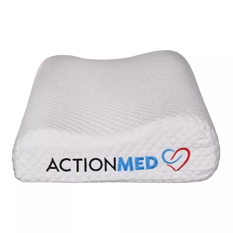 Ortopēdiskais kakla spilvens ActionMed CERVICAL MED PILLOW PO100AM — putu pildījums, 550×360×120 mm, mazgājams pārvalks, balts
