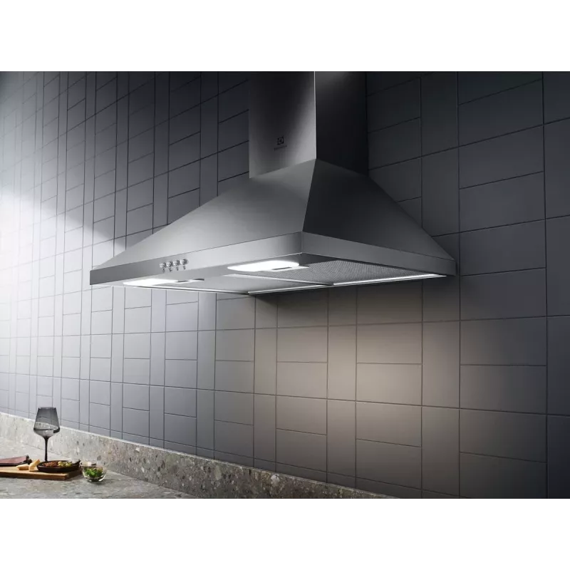 Electrolux LFC316X sienas tvaika nosūcējs, nerūsējošais tērauds, 420 m³/h