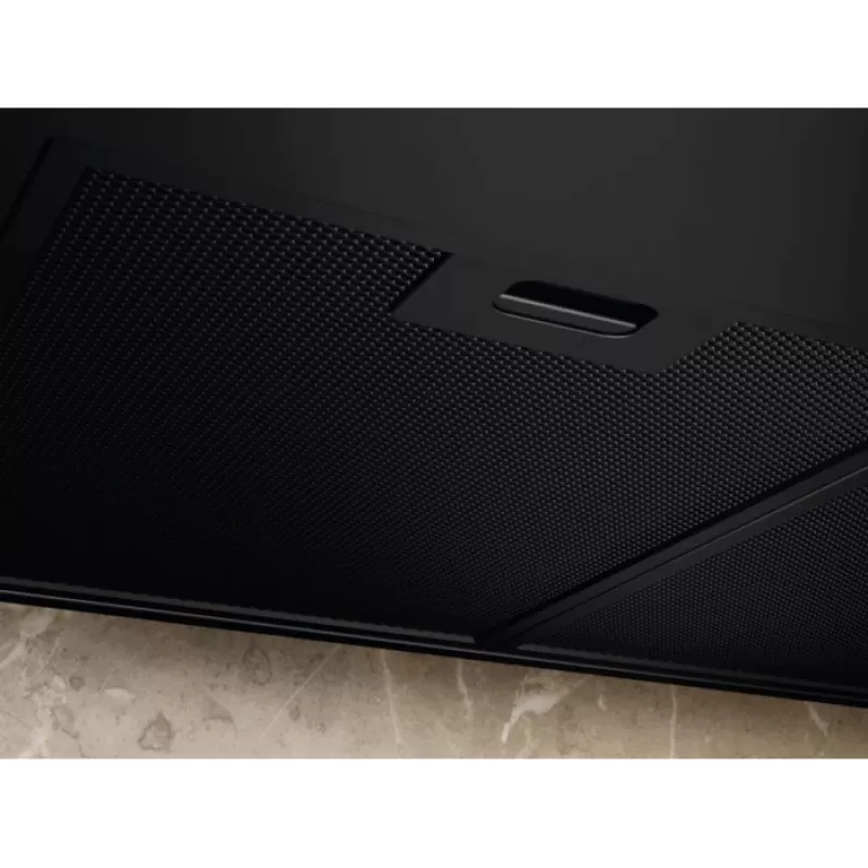 Electrolux LFT816K Sienas stiprināms tvaika nosūcējs melnā krāsā 600 m³/h