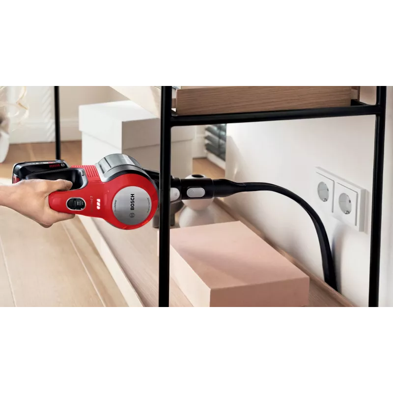 Bosch BCS711PET bezvada putekļu sūcējs/elektriskā birste Ar baterijām Sausā Bez maisiņa 0,3 L Melna, Sarkana 3 Ah