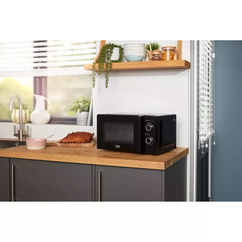 Beko MOC20100BFB Melns Solo microwave Countertop 20 L 700 W