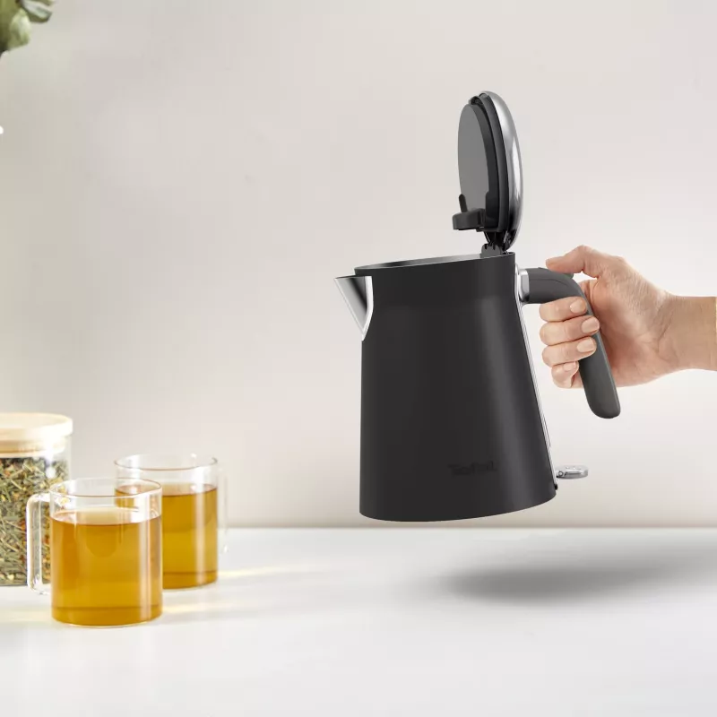 Elektriskā tējkanna Tefal KI6668E0 — 1,7 L, 2400 W, nerūsējošā tērauda korpuss, melna