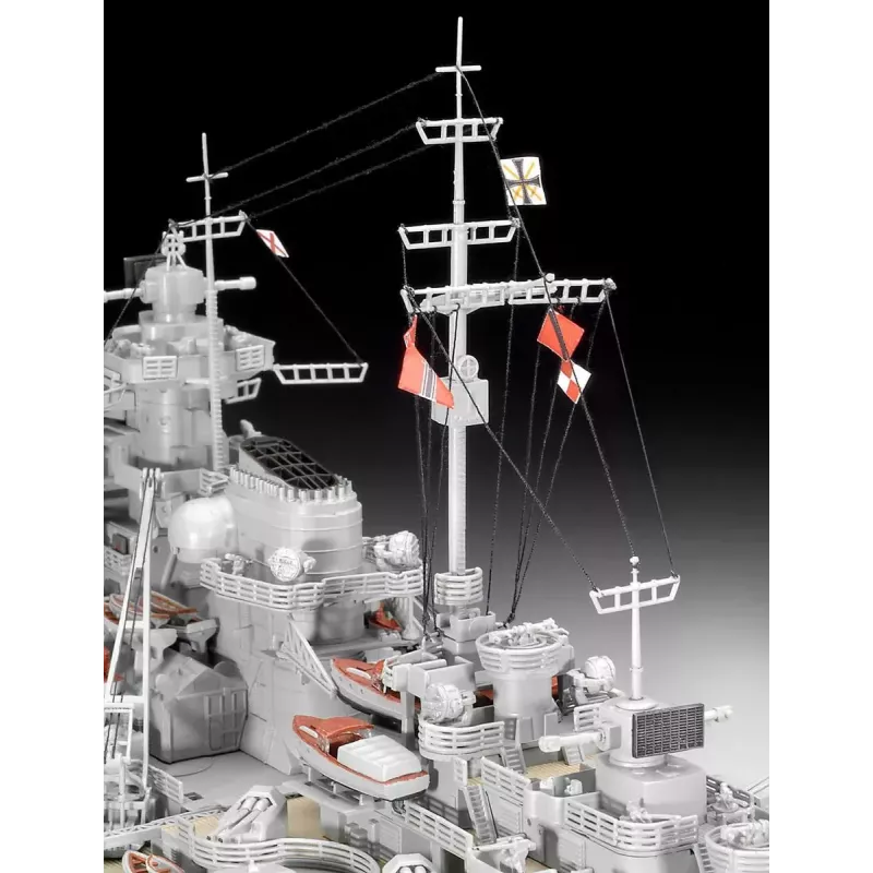 Karakuģa modelis Revell Bismarck montāžas komplekts 1:350