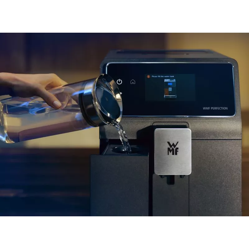 WMF Perfection 840L pilnībā automātiskais espresso automāts 2 l