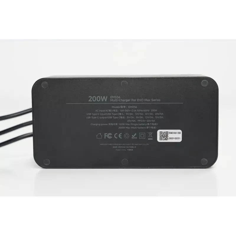 Lādētājs Autel multi-lādētājs EVO Max sērijai modelis 102002545 — 3 baterijām, USB-C, 120 W lādēšanas jauda, 100–240 V ieeja