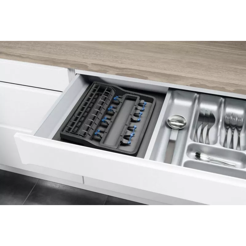 Vīna glāžu turētājs Electrolux 9029795540 — melns, 8 glāzēm, A260×P220×D330 mm