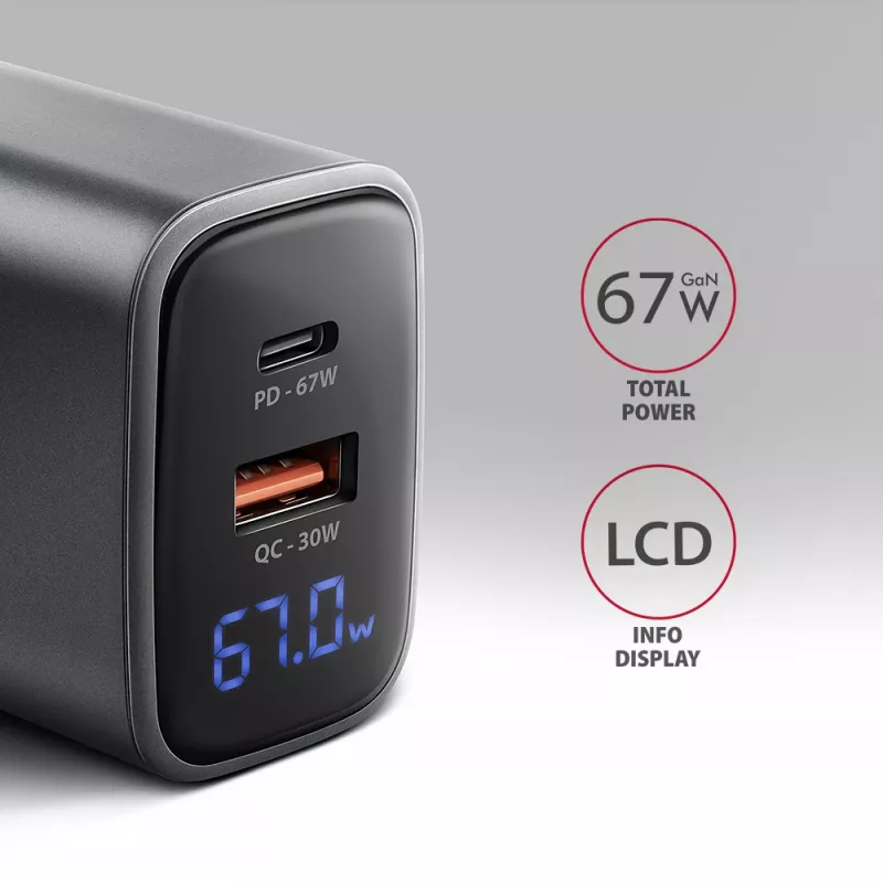 AXAGON ACU-PQ67D ceļojumu sienas lādētājs, 67 W, USB-C PD3.0 + USB-A QC4+, 2 izejas, LCD displejs, 100–240 V