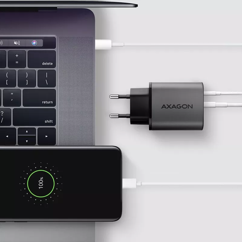 AXAGON ACU-PQ67D ceļojumu sienas lādētājs, 67 W, USB-C PD3.0 + USB-A QC4+, 2 izejas, LCD displejs, 100–240 V