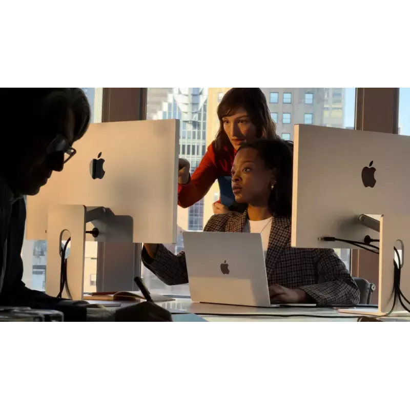Apple MacBook Air M5 klēpjdators 13,6 collas (34,5 cm) 24 GB RAM 1 TB SSD Sudraba krāsā