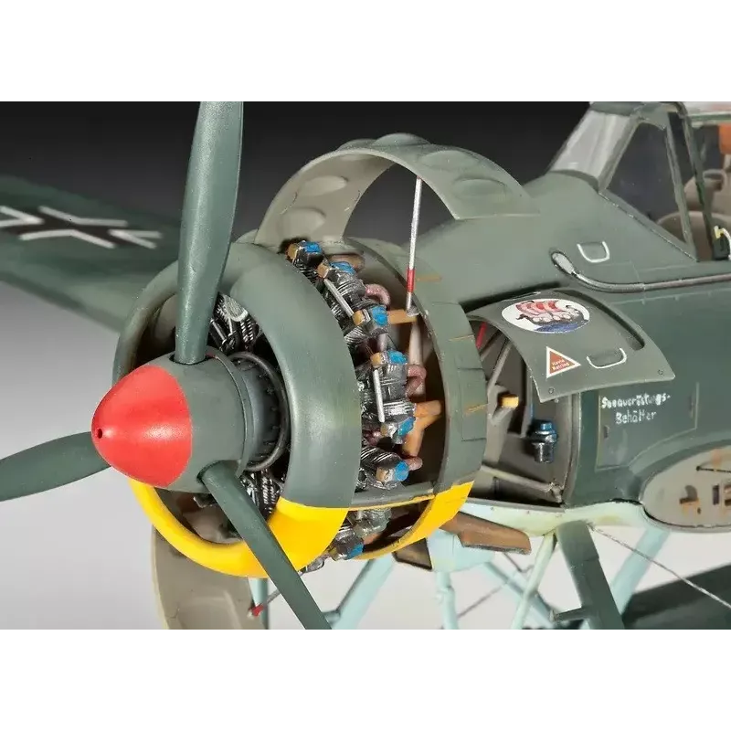 Plastmasas modelis REVELL ARADO AR 196A-3 hidroplāns mērogā 1:32