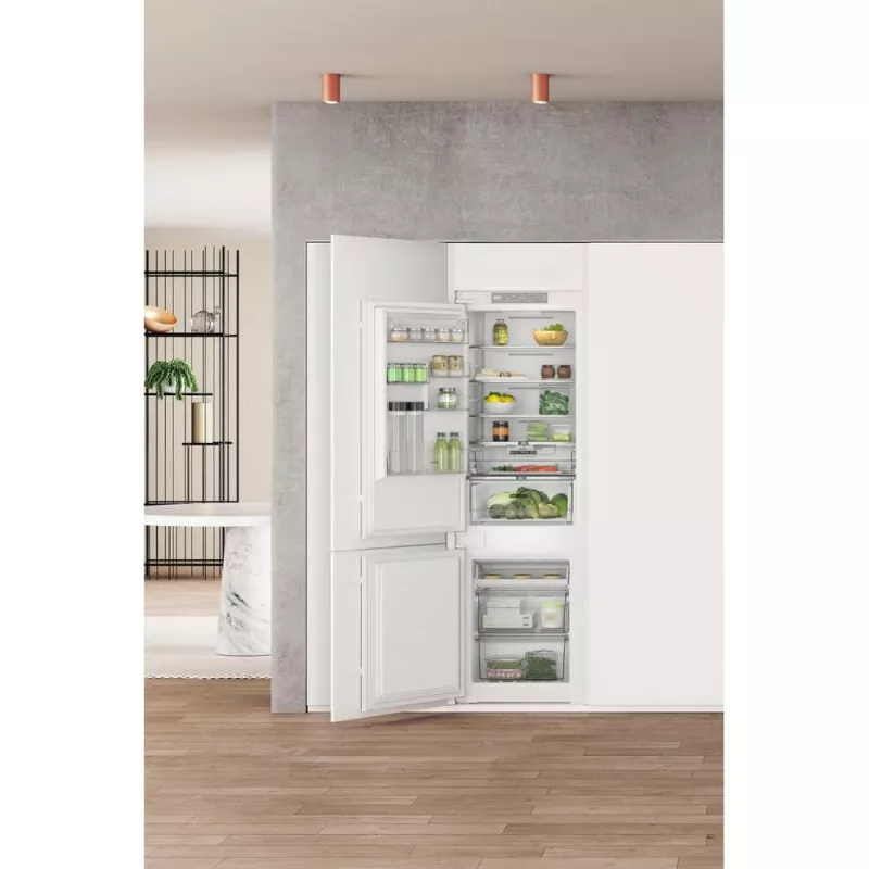 Whirlpool WHC18 T322 Iebūvējamais 250 L