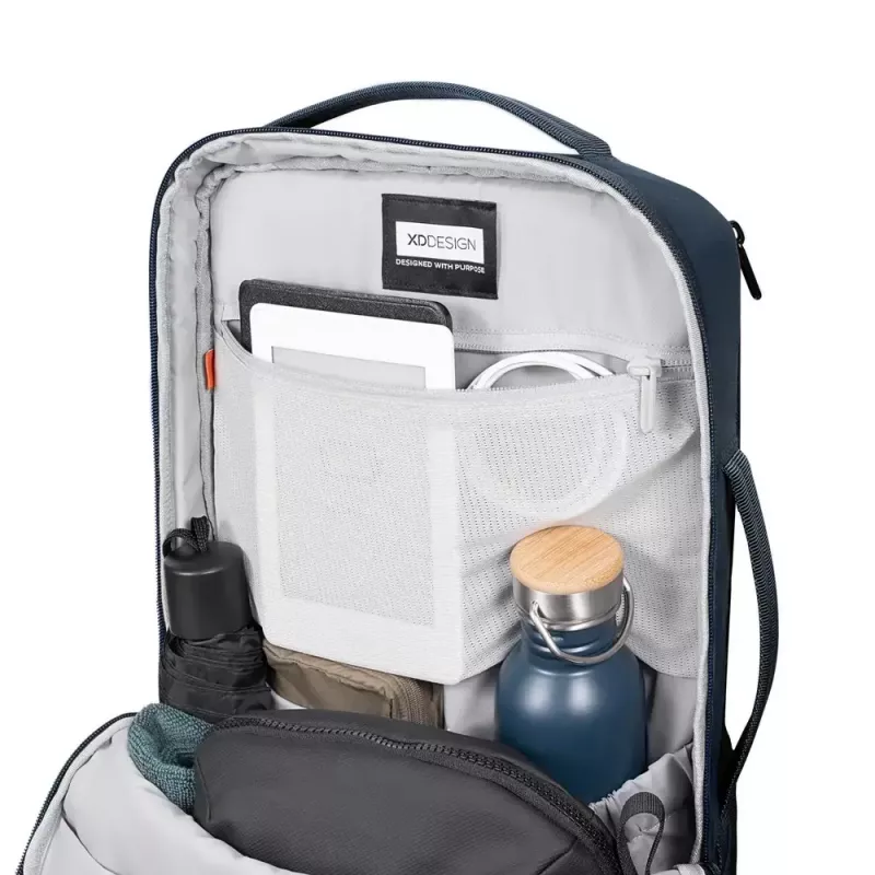 Mugursoma XDDESIGN Air Backpack NAVY P706.3225 — 15 L, piemērota līdz 15.6 collām (39.6 cm), bloķējams galvenais rāvējslēdzējs