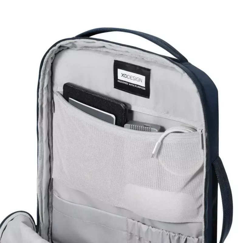 Mugursoma XDDESIGN Air Backpack NAVY P706.3225 — 15 L, piemērota līdz 15.6 collām (39.6 cm), bloķējams galvenais rāvējslēdzējs