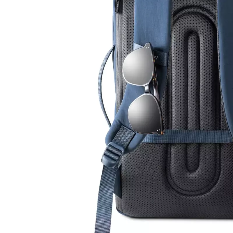 Mugursoma XDDESIGN Air Backpack NAVY P706.3225 — 15 L, piemērota līdz 15.6 collām (39.6 cm), bloķējams galvenais rāvējslēdzējs