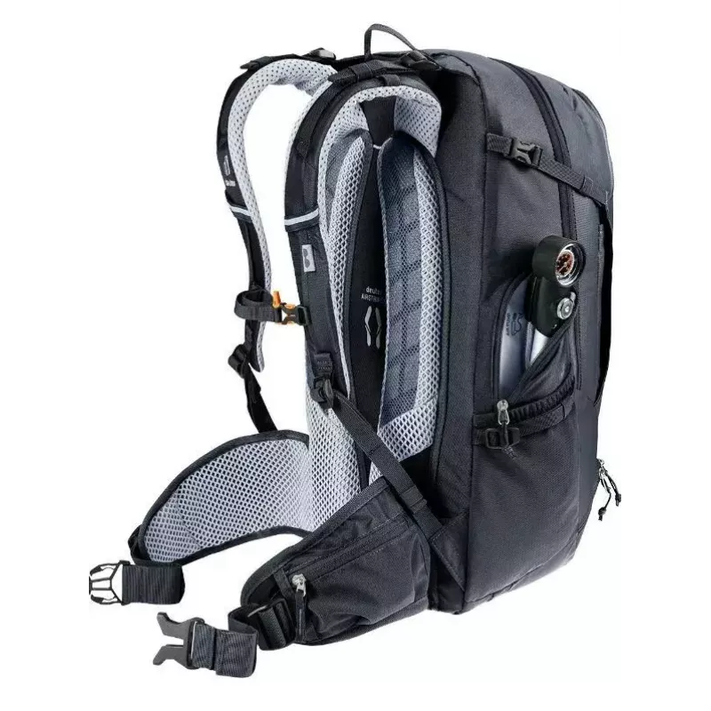 Mugursoma DEUTER Trans Alpine 30 — 30L riteņbraukšanas mugursoma, melna