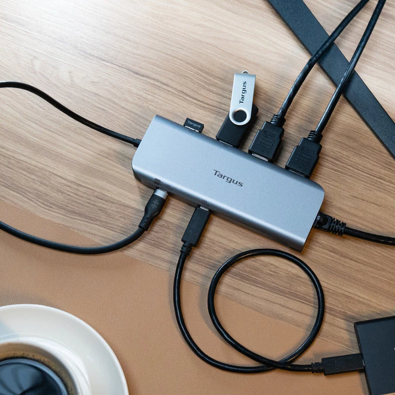 Targus Dual Video Mobile Dock ar 140W EPR caurlaidi, vadu, USB 3.2 Gen 2 (3.1 Gen 2) Type-C, 140 W, 1000 Mbit/s, pelēks, 10 Gbit/s
