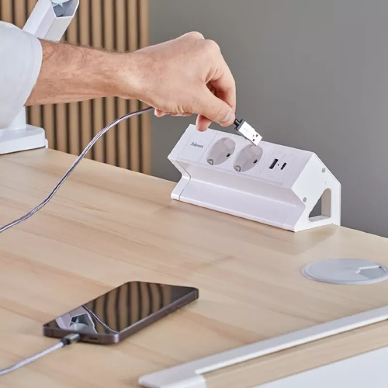 Fellowes 100137183 strāvas pagarinātājs 2 m 2 maiņstrāvas kontaktligzdas Iekštelpām Balts