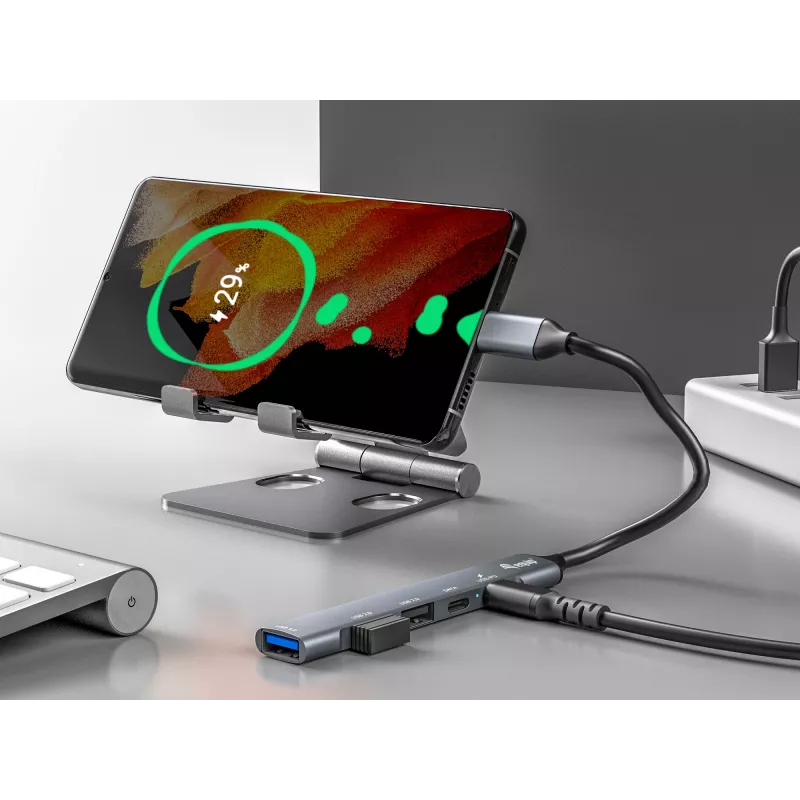 Equip 5 portu USB 3.0/2.0 centrmezgls ar USB-C PD