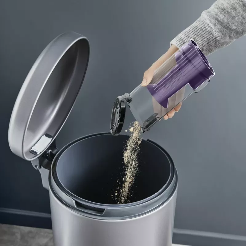 2-vienā stieņa putekļsūcējs Rowenta RH6A35 — bezvadu litija jonu, 140 W, bezmaisa ciklons, violets/sudrabs, LED birste