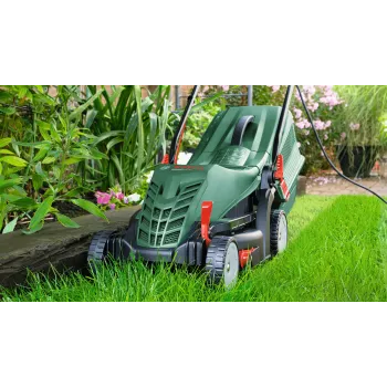 Bosch UniversalRotak stumjamais zāles pļāvējs AC zaļš