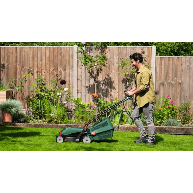Bosch UniversalRotak stumjamais zāles pļāvējs AC zaļš