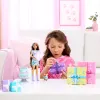 Barbie Party Unboxed Pet Birthday Series lelle un piederumi, Party Stars komplekts ar 10 pārsteigumiem