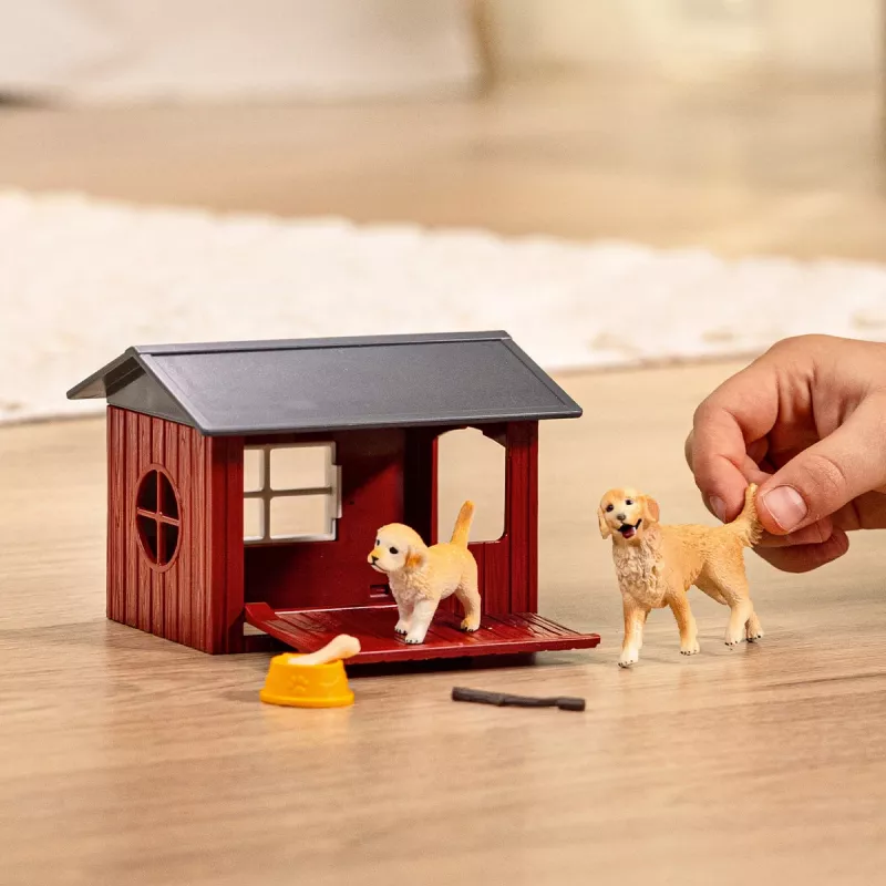 Animal Schleich FARM WORLD Suņu būda ar zelta retrīveru