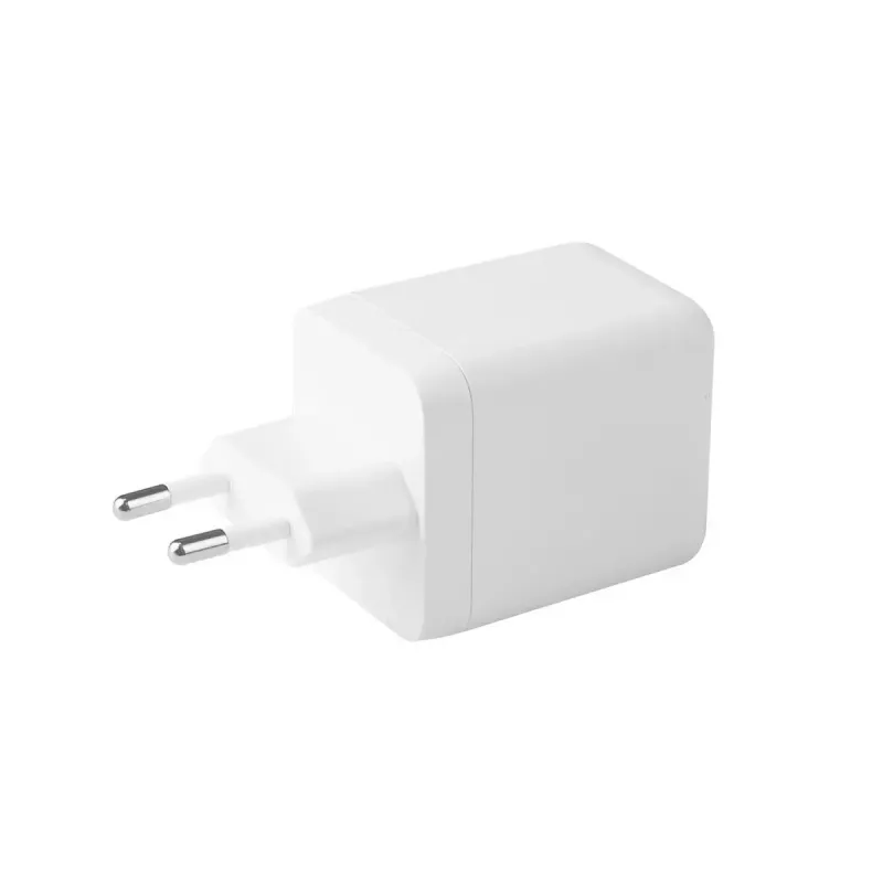 Strāvas adapteris eSTUFF ES637100 pārnēsājamām ierīcēm, MPN ES637100