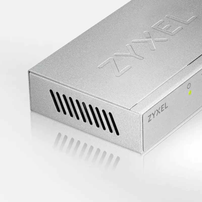 Zyxel GS-105B v3 nepārvaldāms L2+ Gigabit Ethernet (10/100/1000) sudrabains