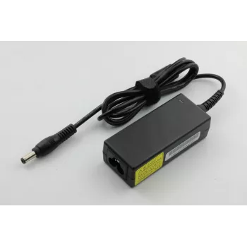 CoreParts MBA1300 strāvas adapteris/invertors iekštelpām 40 W Melns
