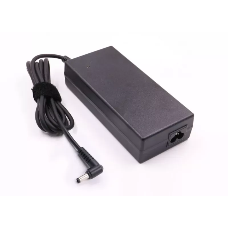 CoreParts MBA2149 strāvas adapteris/pārveidotājs Iekštelpās 120 W Melna