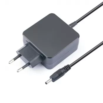 CoreParts MBXLE-AC0001 strāvas adapteris/invertors iekštelpām 20 W melns