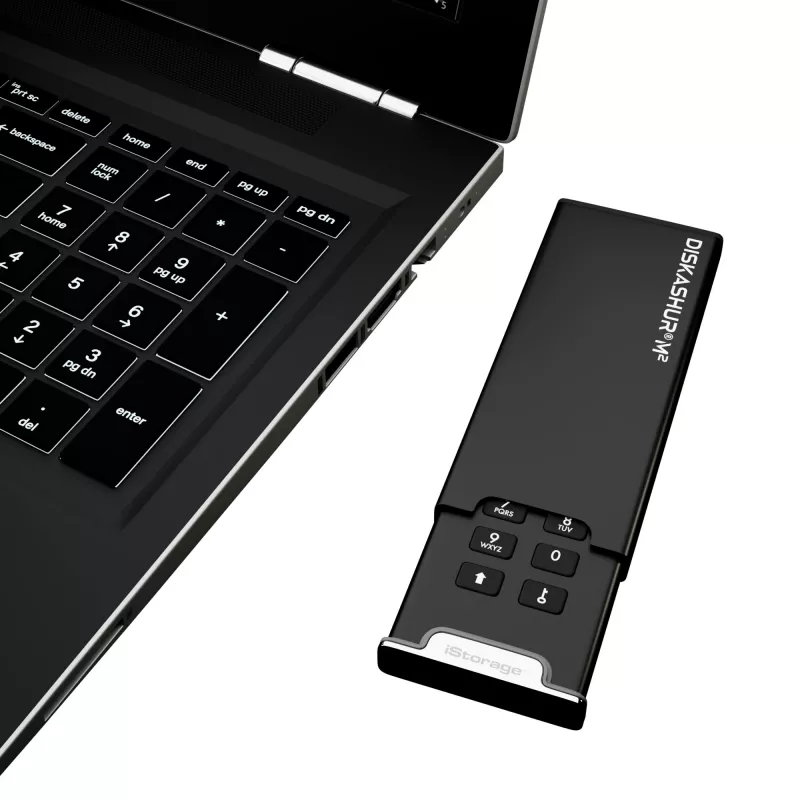 iStorage diskAshur M² SSD 500GB | Drošs pārnēsājams cietvielu disks | Atbilst FIPS 140-3 3. līmenim | Common Criteria EAL 5+ | Neatkarīgs no OS un platformas | Atbilst GDPR, TAA | Aizsardzība pret brutālu uzlaušanu | Putekļu/ūdens izturīgs