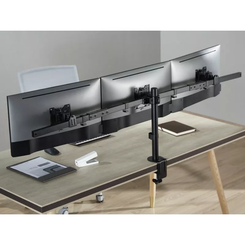 Equip 17 collu–32 collu regulējams trīskāršs monitoru galda stiprinājuma kronšteins, skava/caurums, 21 kg