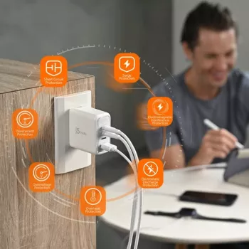 j5 create 70W GaN USB-C 4 portu lādētājs — iekštelpu, maiņstrāvas barošana, universāla saderība, balts